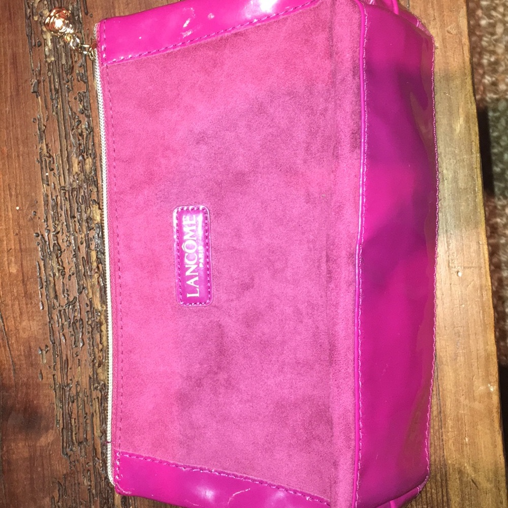Fusia makeup bag